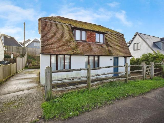 House for sale in Heathlands, East Sussex