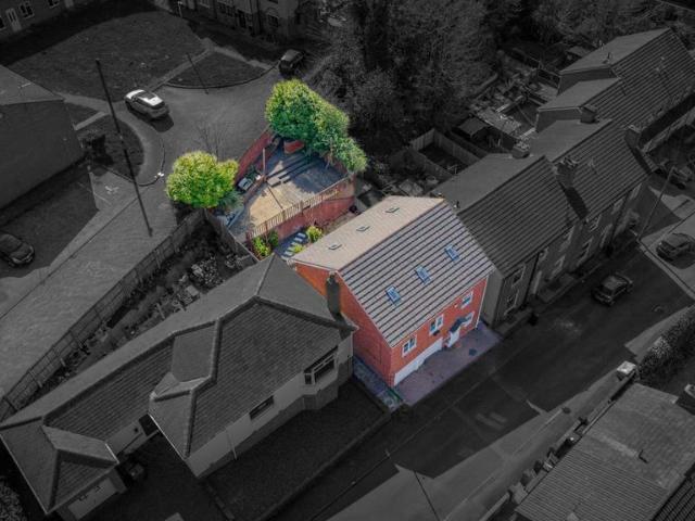 House for sale in Dixons Green, Dudley