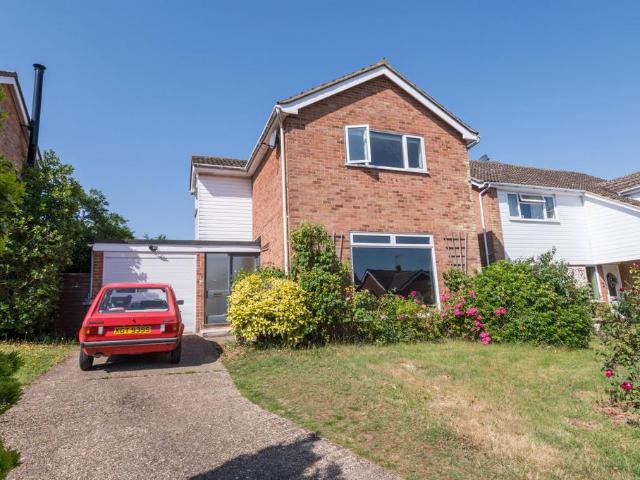House for sale in Chelmondiston, Suffolk