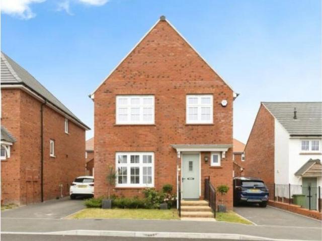 House for sale in Great Oldbury, School House
