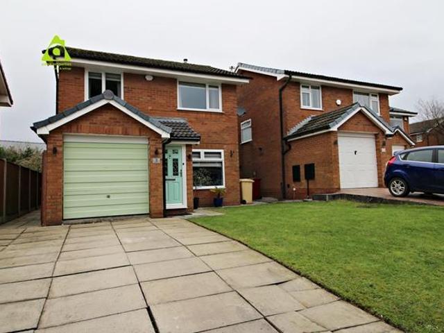 House for sale in Westhoughton, Lee Bank