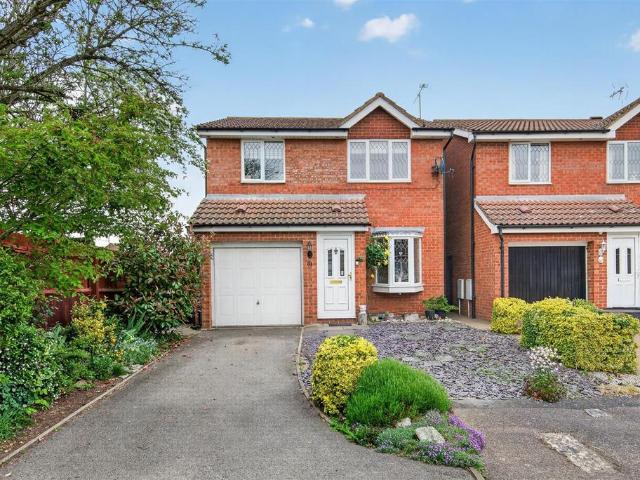 House for sale in Leighton-Linslade, Leighton Buzzard