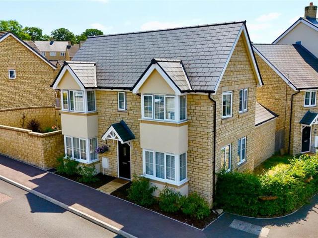 House for sale in Pamington, Gloucestershire