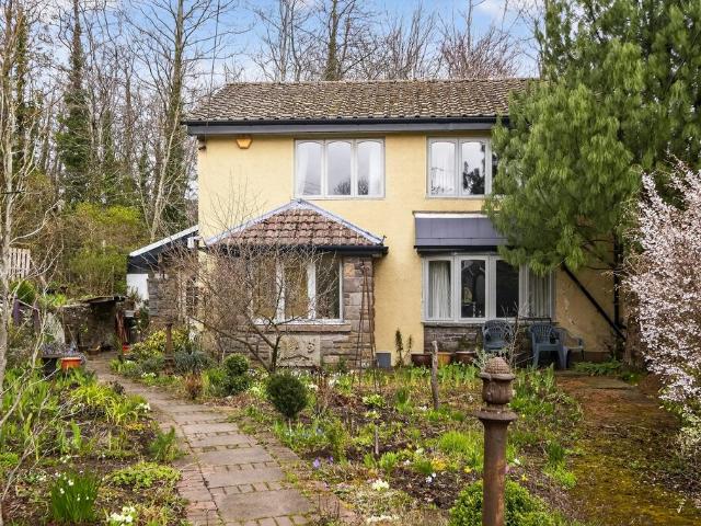 House for sale in Llangattock, Crickhowell