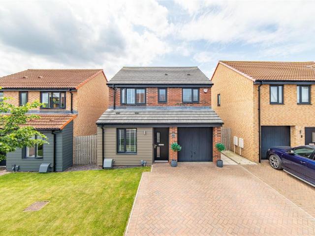 House for sale in Woolsington, Newcastle Upon Tyne