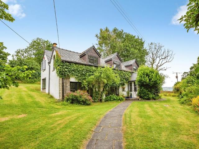 House for sale in Wales