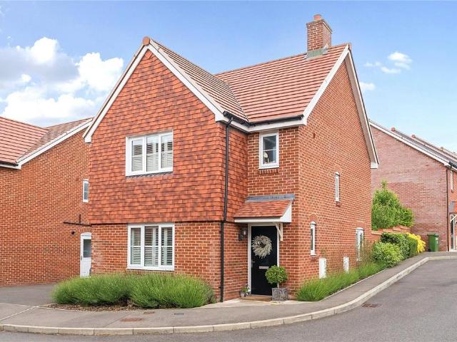 House for sale in Horsham, West Sussex