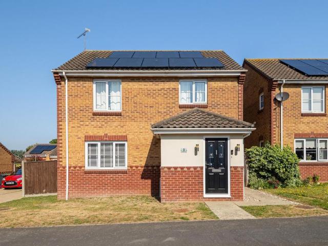 House for sale in Stokesby, Norfolk
