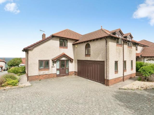House for sale in Old Colwyn, Wales
