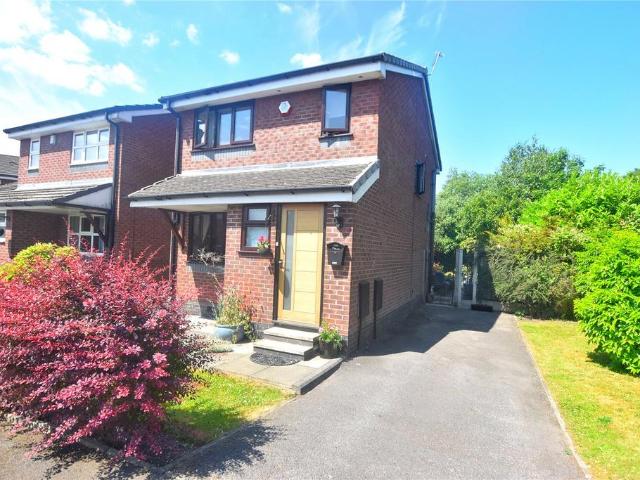 House for sale in Burnedge, Greater Manchester