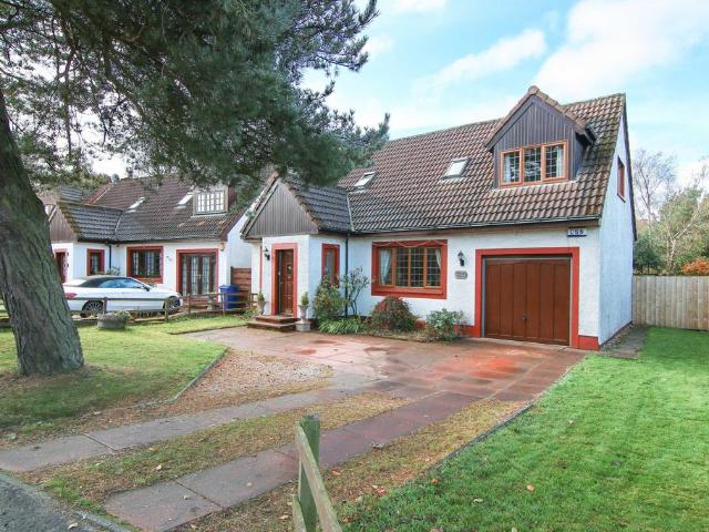 House for sale in Milton Bridge, Scotland