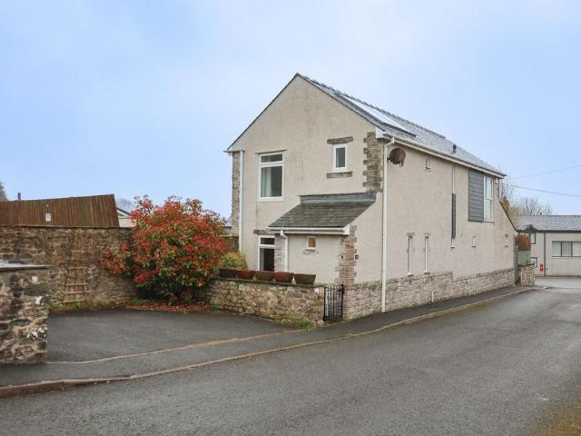 House for sale in Warton, Bare