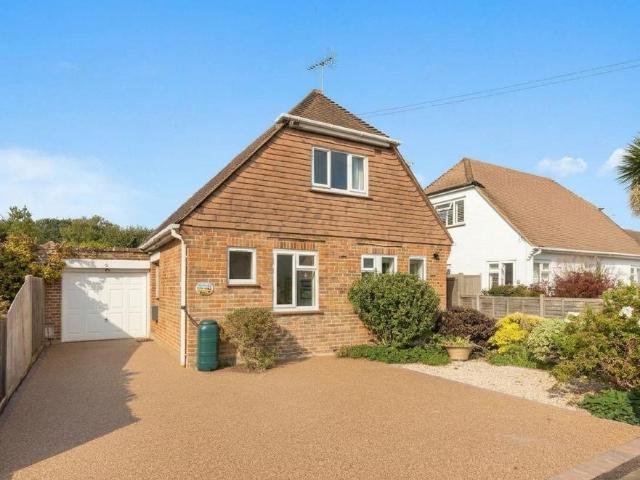 House for sale in Angmering on Sea, Arun