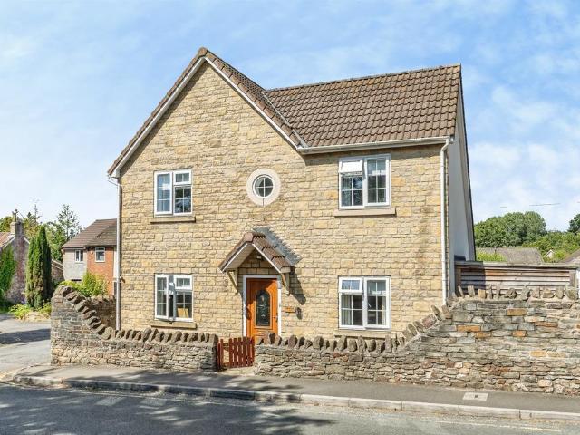 House for sale in Siston, South Gloucestershire