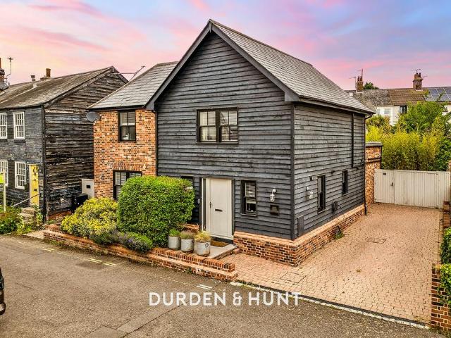 House for sale in Fordham Heath, Essex