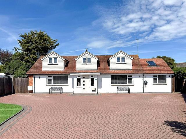 House for sale in Toddington, Clapham