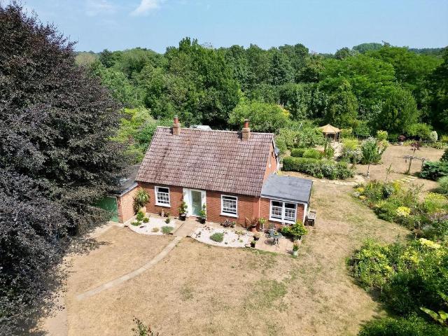 House for sale in Hollesley, Eastbridge