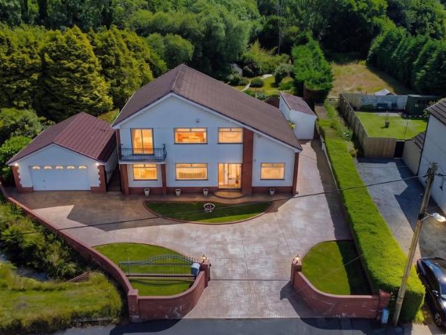 House for sale in Pontlliw and Tircoed, Pontlliw