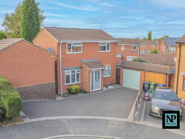 House for sale in Kettlebrook, Staffordshire