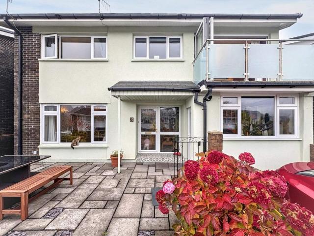 House for sale in Treorchy, Cwmparc