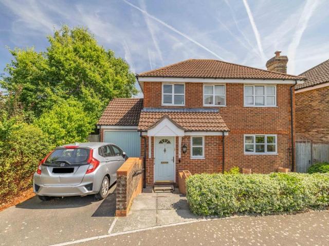 House for sale in Orchard Heights, Bridgefield