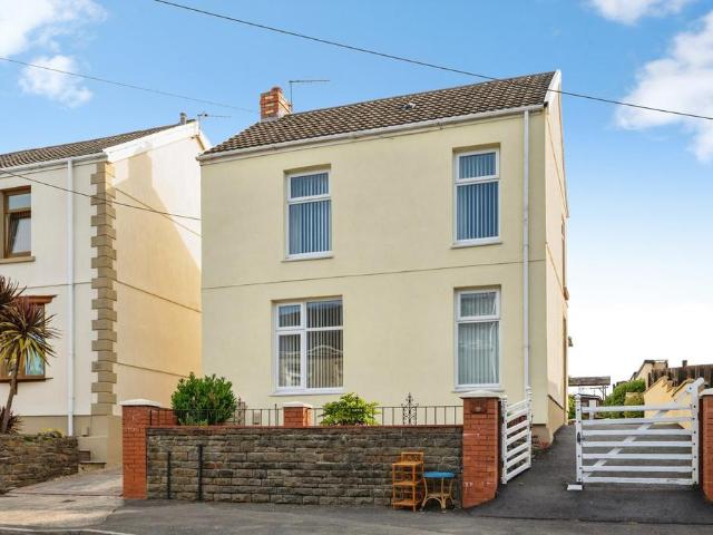 House for sale in Gorseinon, Wales