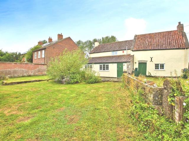 House for sale in Godney