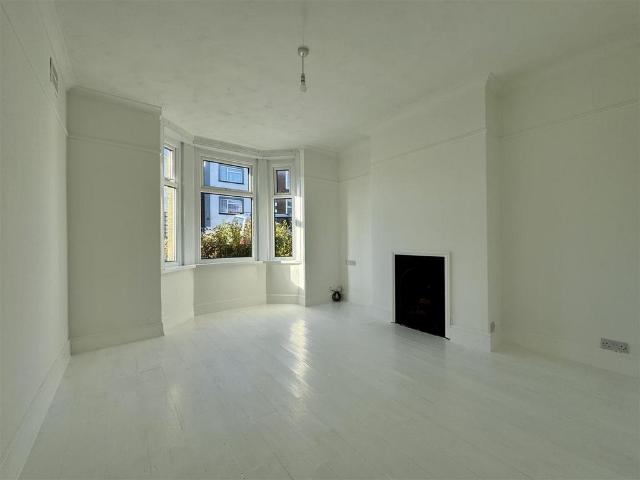 House for sale in Weeks, Ryde