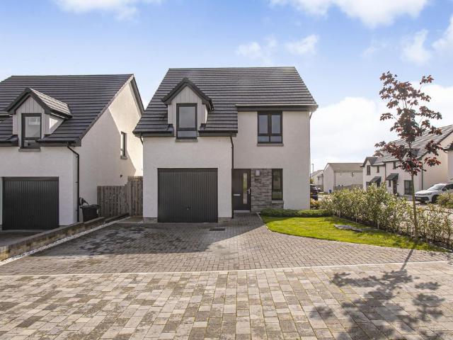 House for sale in Masterton, Dunfermline