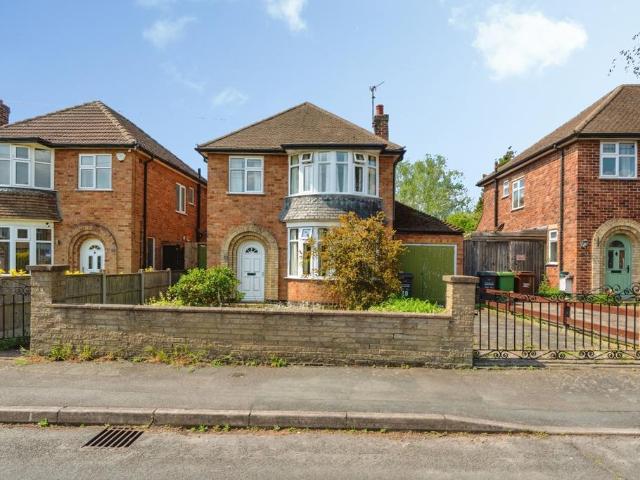 House for sale in Elmfield, Leicestershire