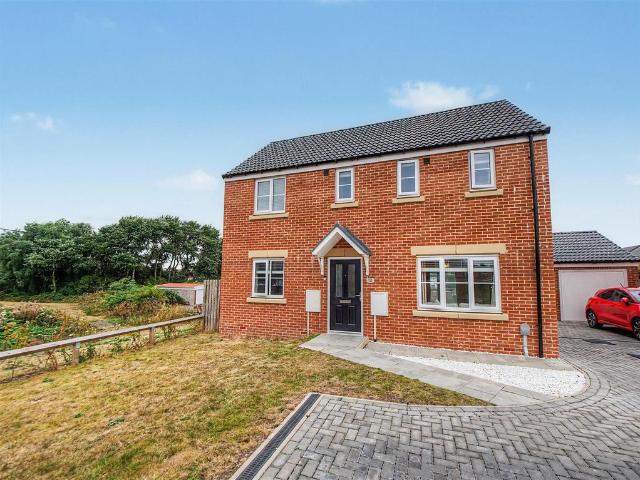 House for sale in New Herrington, Tyne And Wear