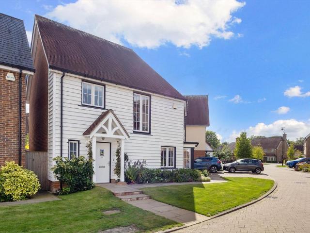 House for sale in Horsham, West Sussex