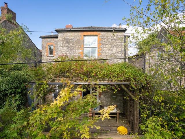 House for sale in Pilton