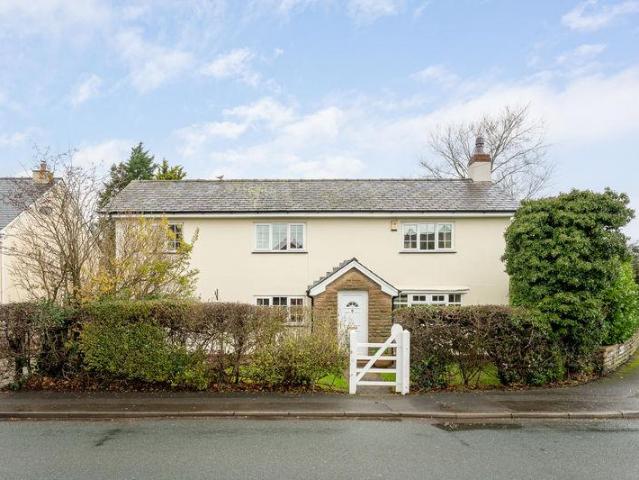 House for sale in Andertons Mill, Lancashire