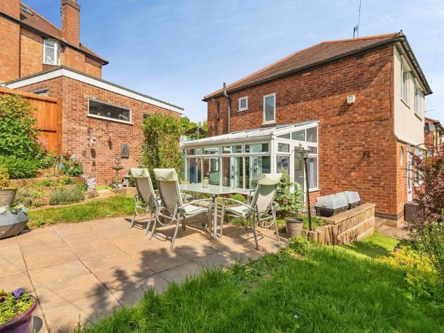 House for sale in Gedling, East Midlands