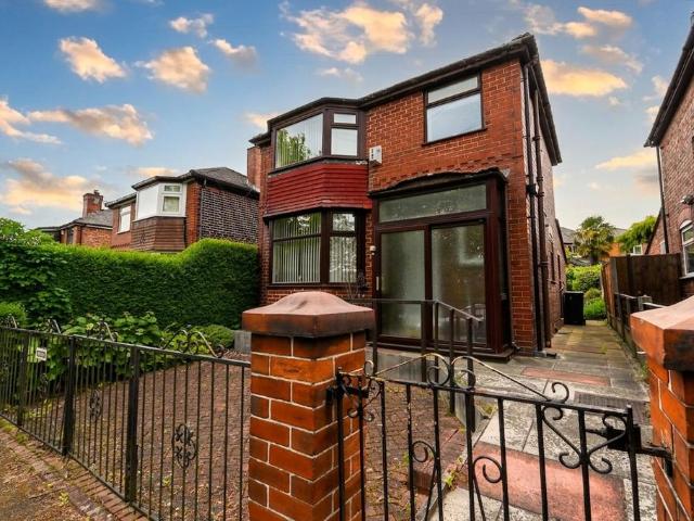 House for sale in Swinton Park, Salford