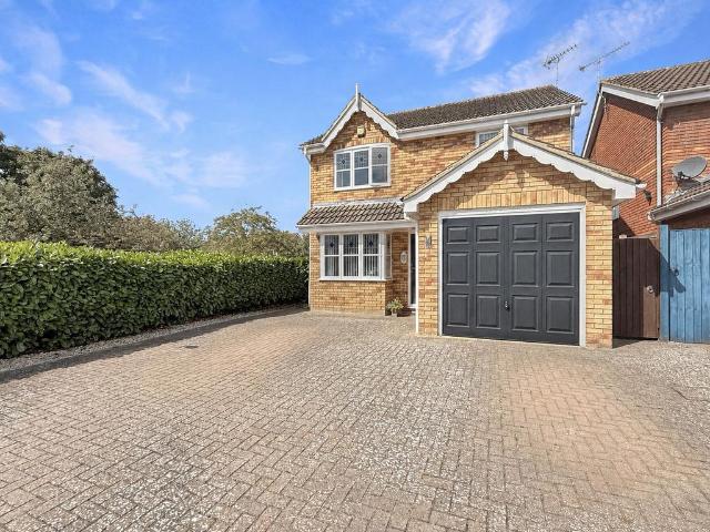 House for sale in Chipping Hill, Essex