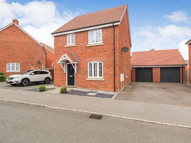 House for sale in Bedford