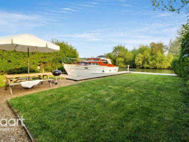 House for sale in Crostwick, Norfolk