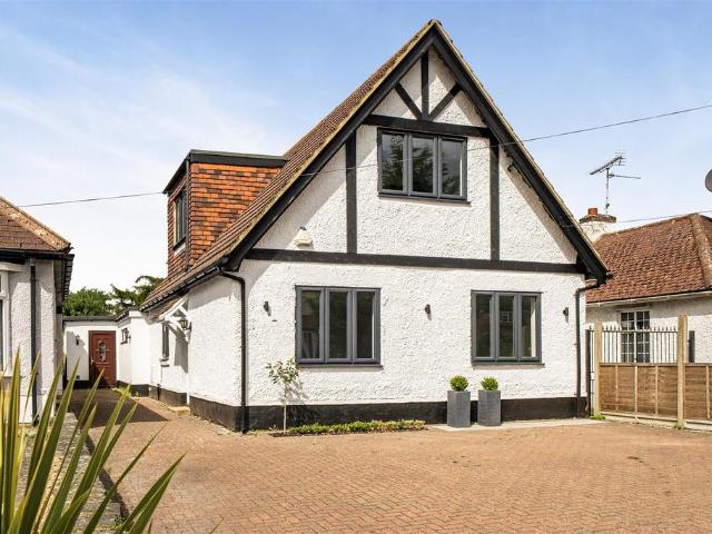 House for sale in Midway, Kent