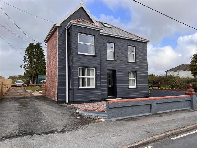 House for sale in Gorslas