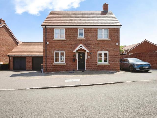 House for sale in Bedford