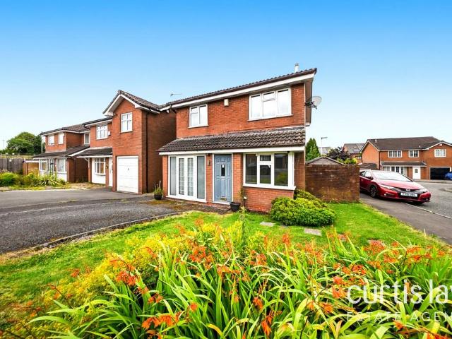 House for sale in Queen's Park, Blackburn