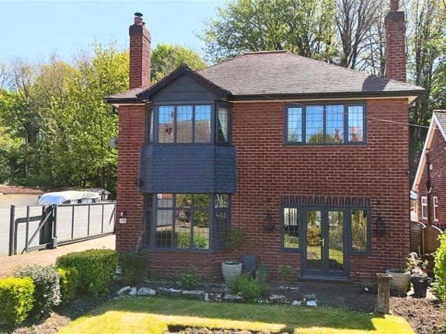 House for sale in Pontefract, West Yorkshire