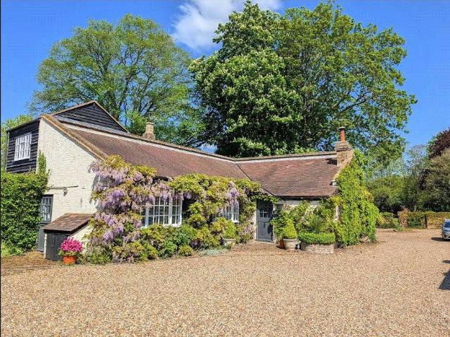 House for sale in Broxbourne, Hertfordshire
