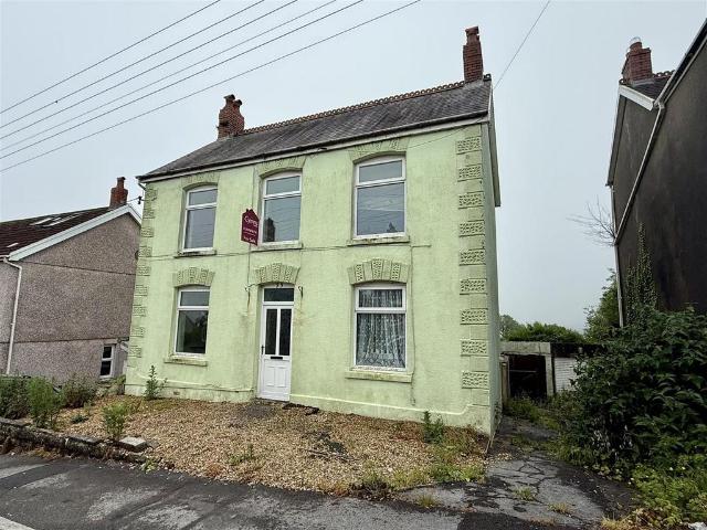 House for sale in Bancffosfelen, Pontyberem