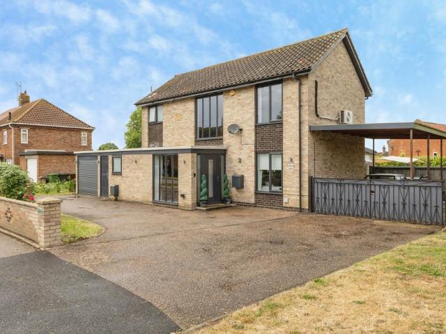 House for sale in East Tuddenham, Norfolk