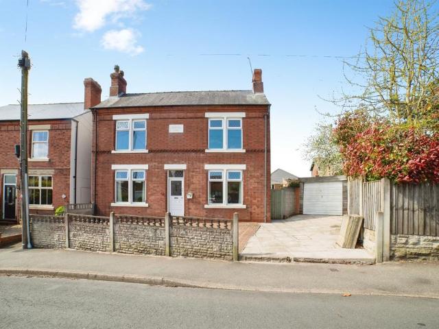 House for sale in Pinxton, Elmton