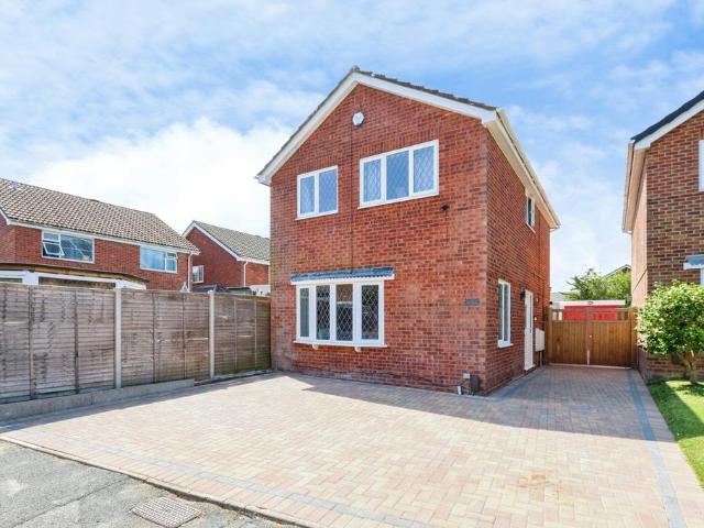 House for sale in Canford Heath, Poole