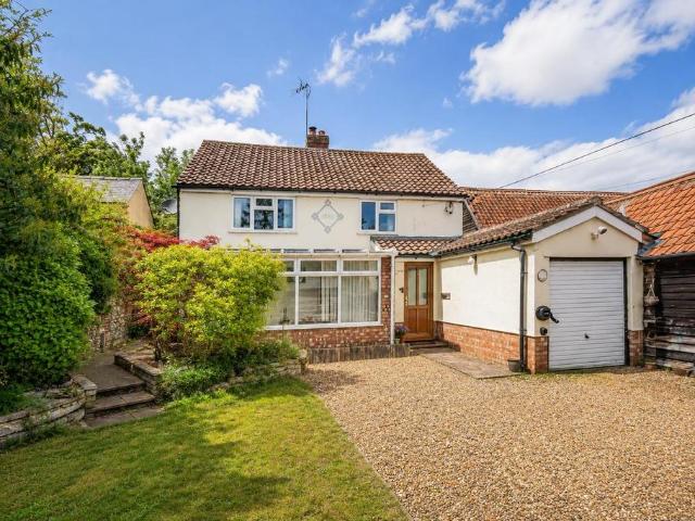 House for sale in Arrington, Cambridgeshire